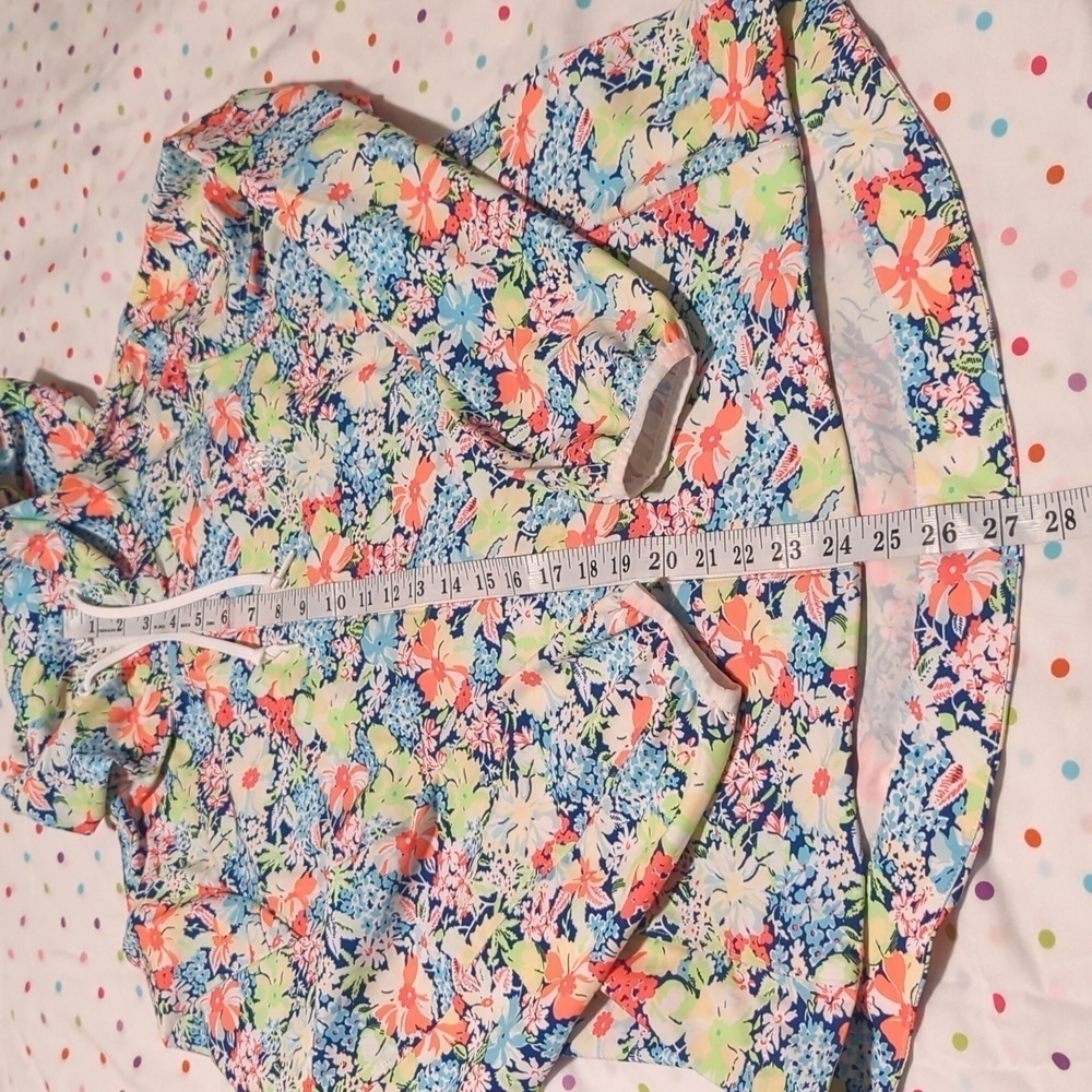 New water repellent windbreaker Polo Golf Ralf Lauren With nice colors. - Picture 7 of 10